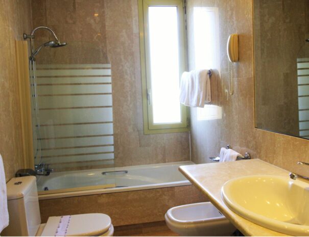 junior_suite_bagno_villamontanarini